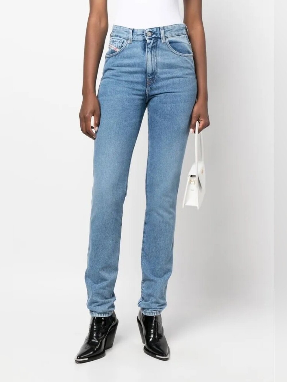 Diesel 1994 09c16 Straight-Leg Jeans Size 25